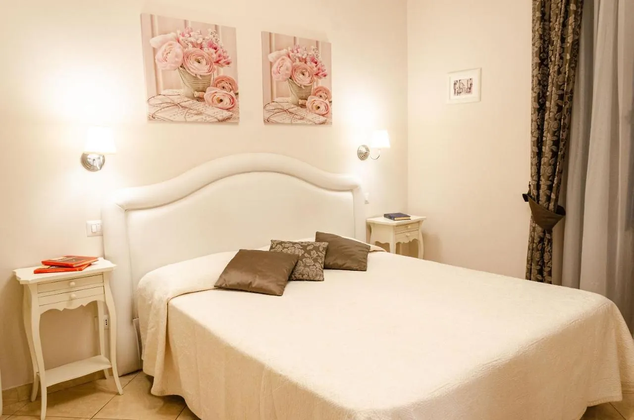 Taormina B&B 4*,  Italy
